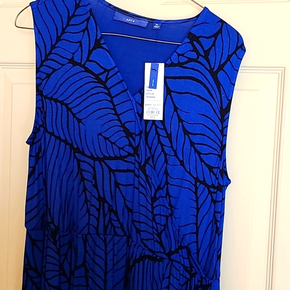 Blue dress with black pattern